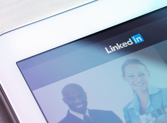 Influenciadores do LinkedIn: quem deixa o mundo corporativo antenado?