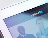 Influenciadores do LinkedIn: quem deixa o mundo corporativo antenado?