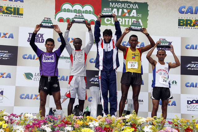 Alessandro de Souza conquista o 5° lugar geral na maratona
