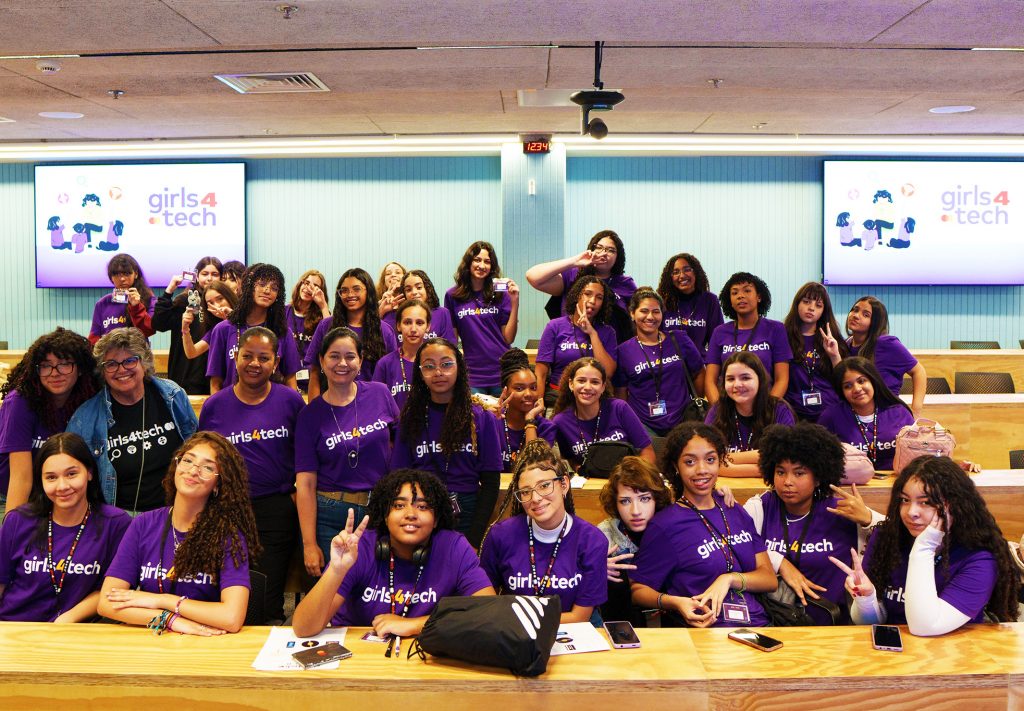 Mastercard Girls4Tech - Um Dia para Inspirar o Futuro da Tecnologia - Produção Rede Magic Mastercard Girls4Tech - Um Dia para Inspirar o Futuro da Tecnologia - Produção Rede Magic
